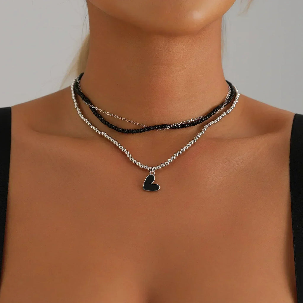 Fashion Heart Beaded Necklace for Women Boho Elegant Irregular Crystal Chain Y2K Choker Exquisite Party Gift Jewelry Accessories